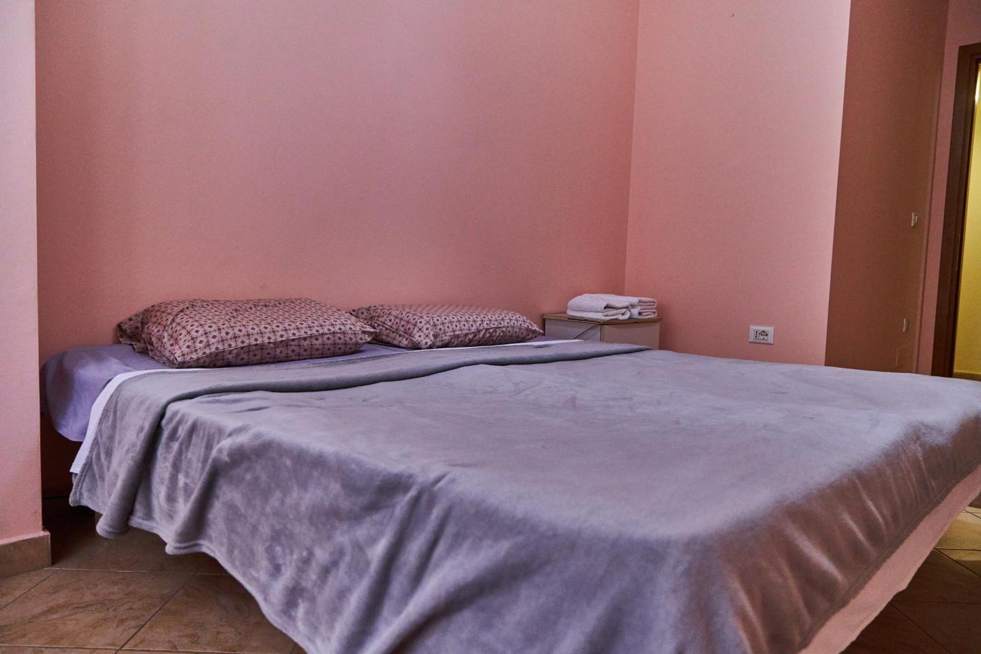 Kalpazo Home Skanderbeg Square تيرانا المظهر الخارجي الصورة